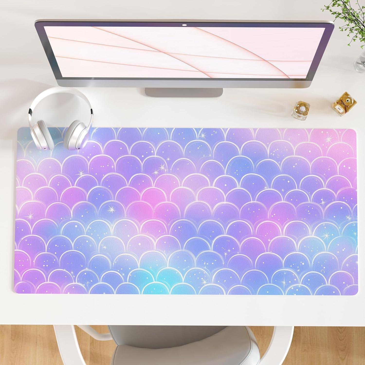 QIYI Large Mouse Pad, Cute Pink Desk Mat for Desktop, Women Girls PU Leather Desk Pad Waterproof Gaming Mousepad, Rose Gold Marble Computer Protector Writing Pad for School Office Home 31.5" X 15.7"