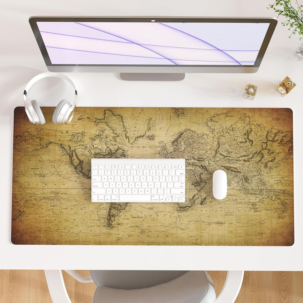 QIYI Large Mouse Pad, Cute Pink Desk Mat for Desktop, Women Girls PU Leather Desk Pad Waterproof Gaming Mousepad, Rose Gold Marble Computer Protector Writing Pad for School Office Home 31.5" X 15.7"