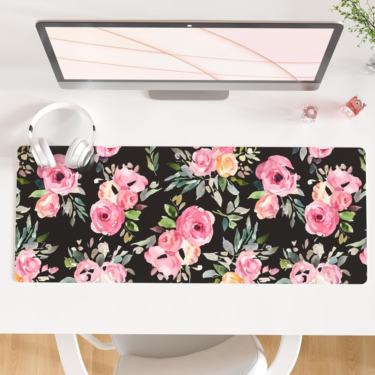 QIYI Large Mouse Pad, Cute Pink Desk Mat for Desktop, Women Girls PU Leather Desk Pad Waterproof Gaming Mousepad, Rose Gold Marble Computer Protector Writing Pad for School Office Home 31.5" X 15.7"
