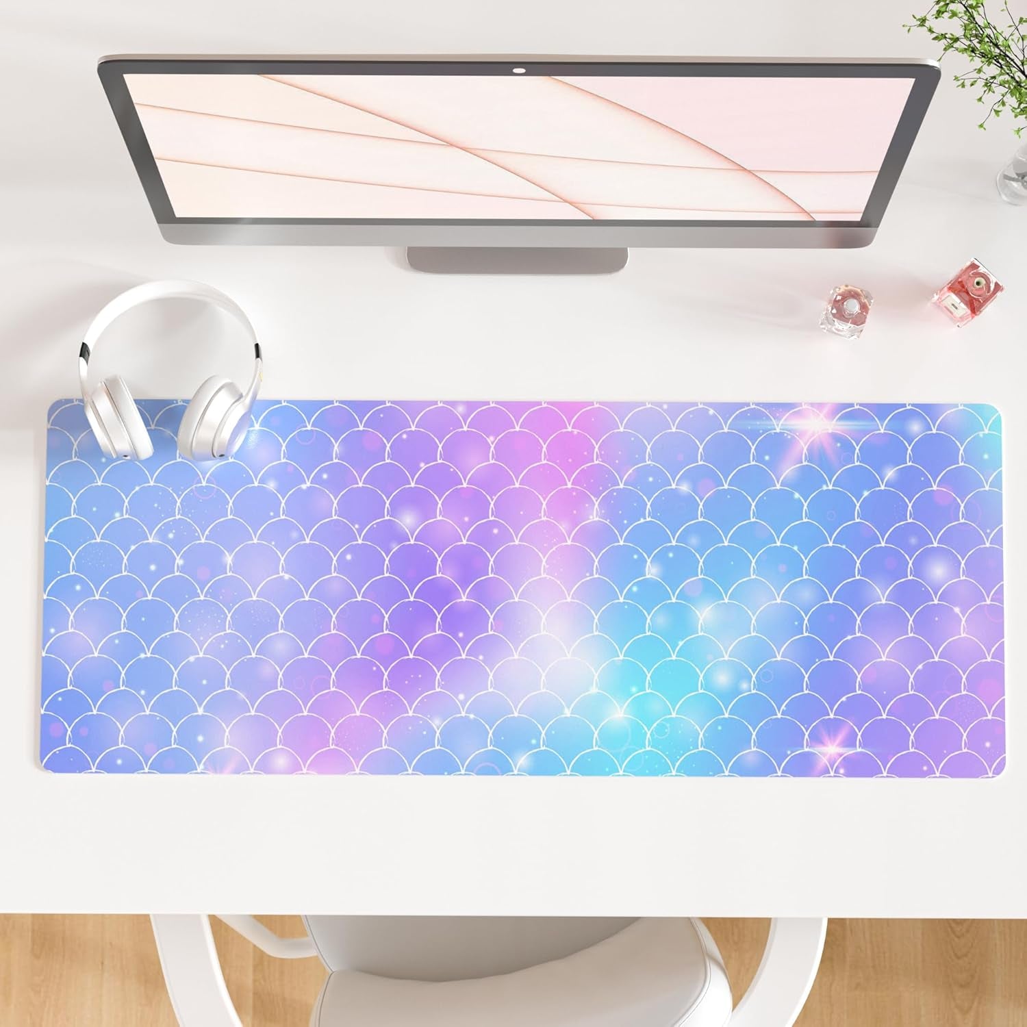 QIYI Large Mouse Pad, Cute Pink Desk Mat for Desktop, Women Girls PU Leather Desk Pad Waterproof Gaming Mousepad, Rose Gold Marble Computer Protector Writing Pad for School Office Home 31.5" X 15.7"