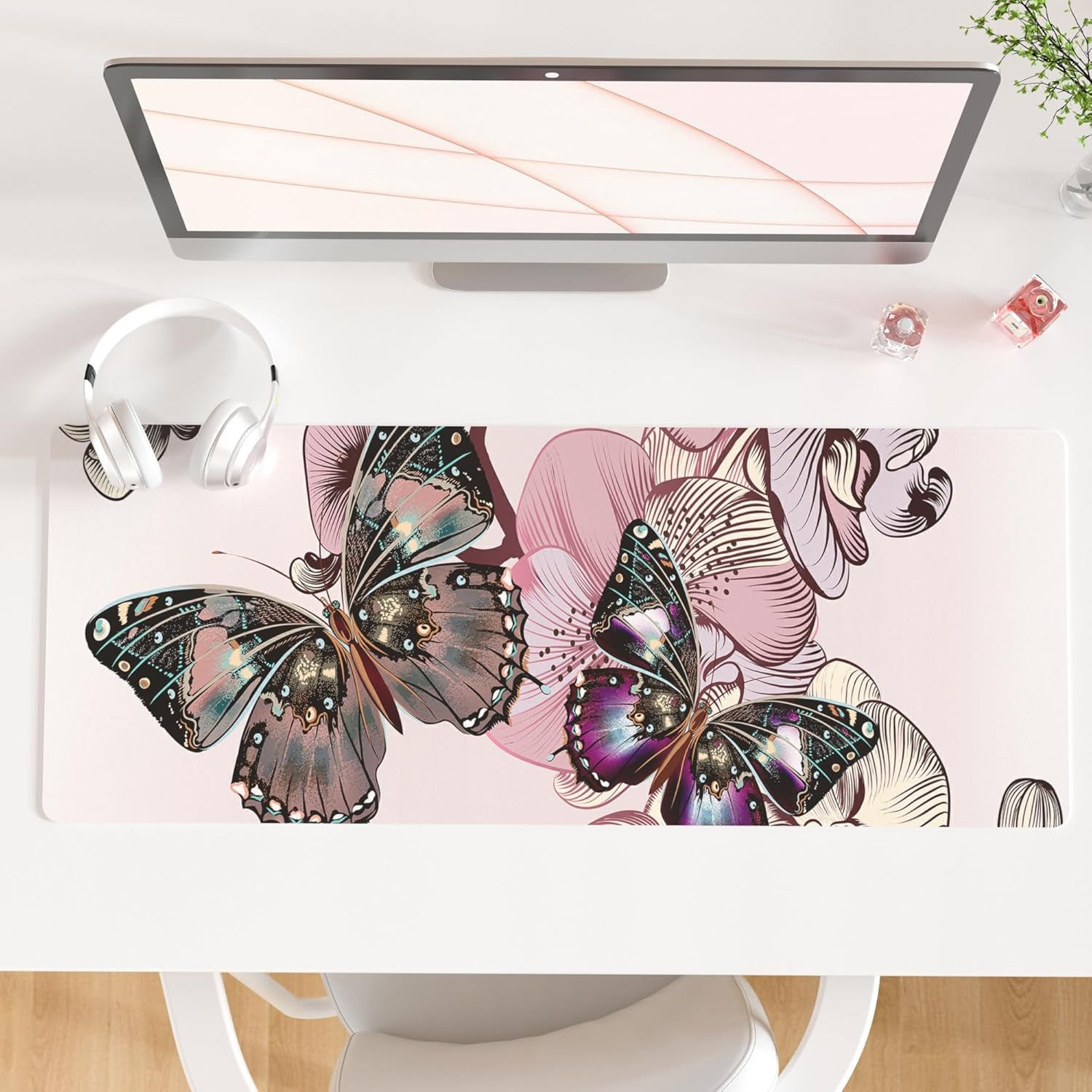 QIYI Large Mouse Pad, Cute Pink Desk Mat for Desktop, Women Girls PU Leather Desk Pad Waterproof Gaming Mousepad, Rose Gold Marble Computer Protector Writing Pad for School Office Home 31.5" X 15.7"